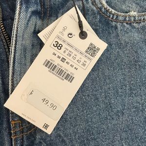 Zara High Waisted Ankle Jeans